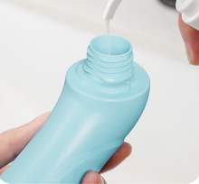 Load image into Gallery viewer, Pet Bath Massage Brush